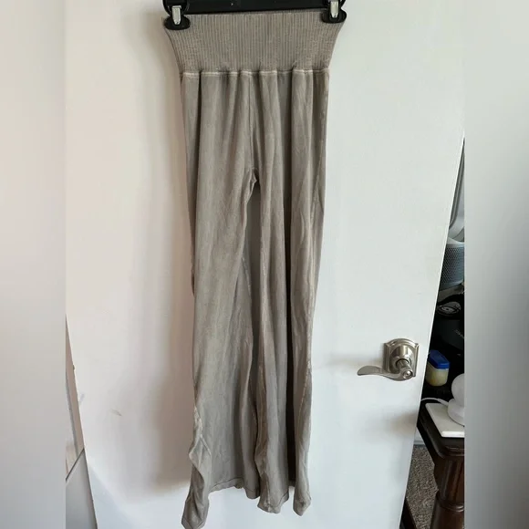 FP Movement Good Karma Flare Leggings - various sizes - Picture 5 of 9